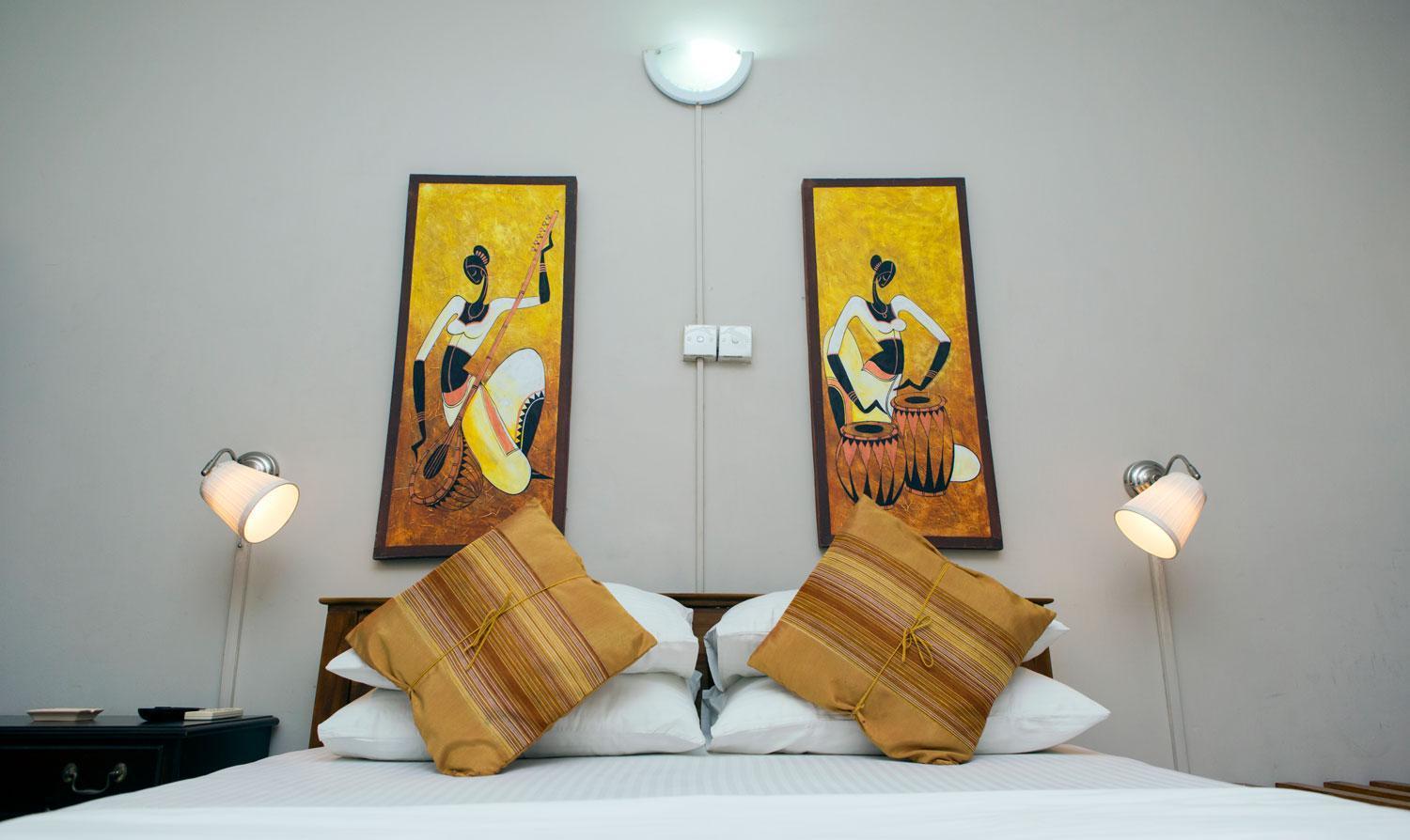 Ranveli Beach Hotel Dehiwala-Mount Lavinia Bagian luar foto